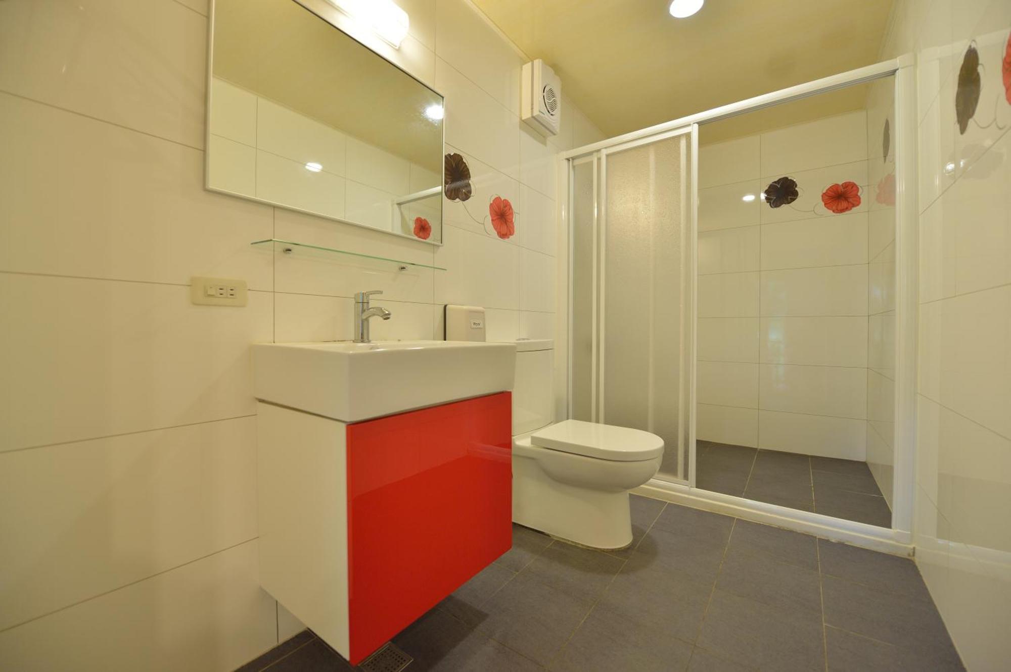 Shinmingshan Holiday Inn Луґу Екстер'єр фото