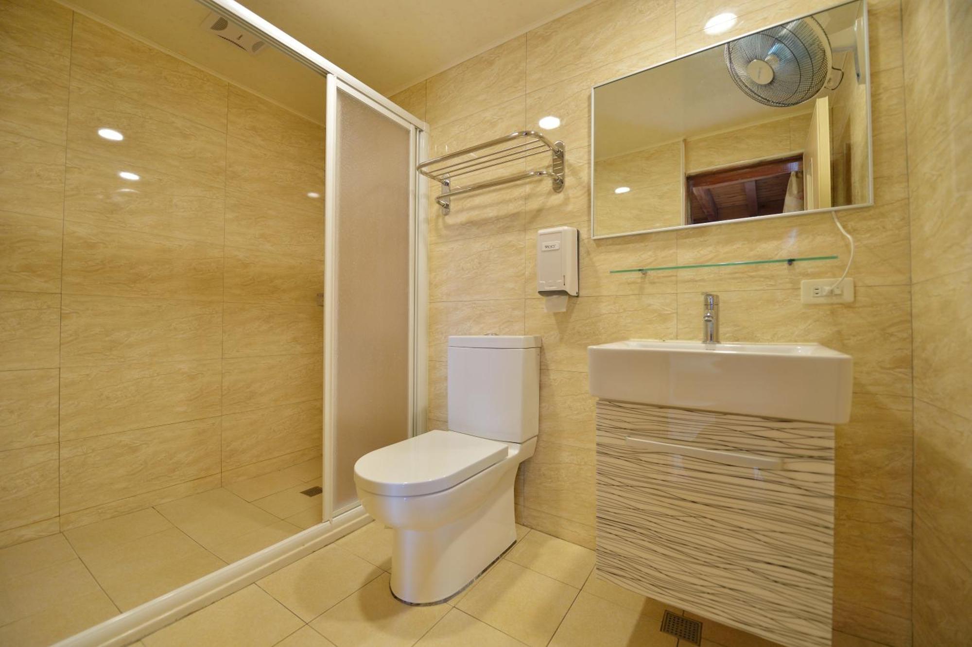 Shinmingshan Holiday Inn Луґу Екстер'єр фото