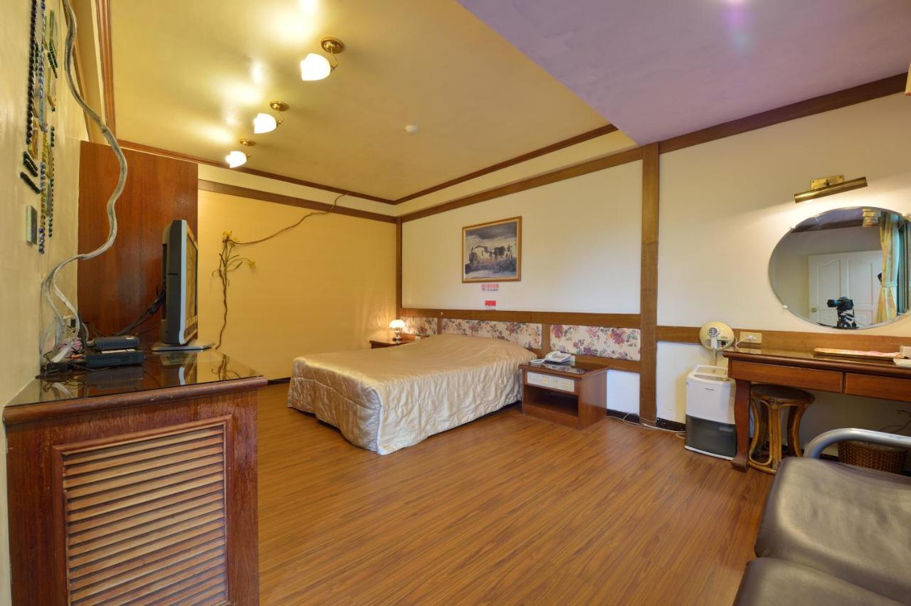 Shinmingshan Holiday Inn Луґу Екстер'єр фото
